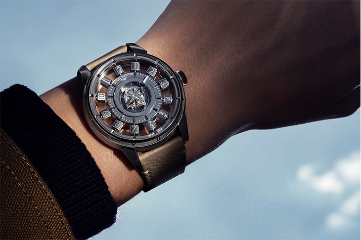 全面進化的翻轉方塊 LOUIS VUITTON Tambour Taiko Spin Time