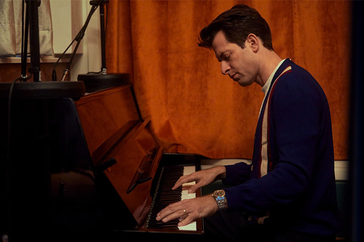 愛彼與Mark Ronson合作，培育樂壇新星Lucky Daye