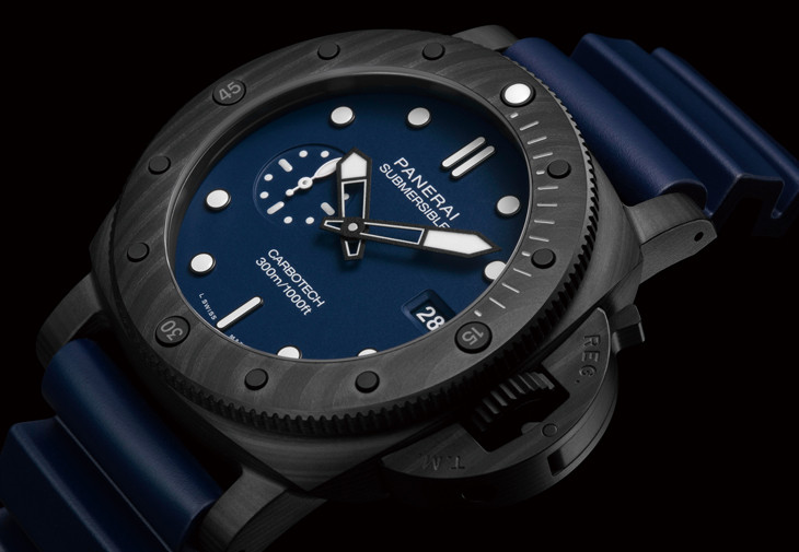 沛納海Submersible QuarantaQuattro Carbotech Blu Abisso