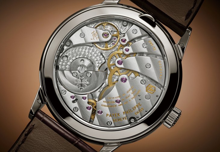 百達翡麗PATEK PHILIPPE 5236P-010並列視窗萬年曆。