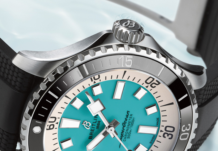 百年靈BREITLING Superocean 44mm