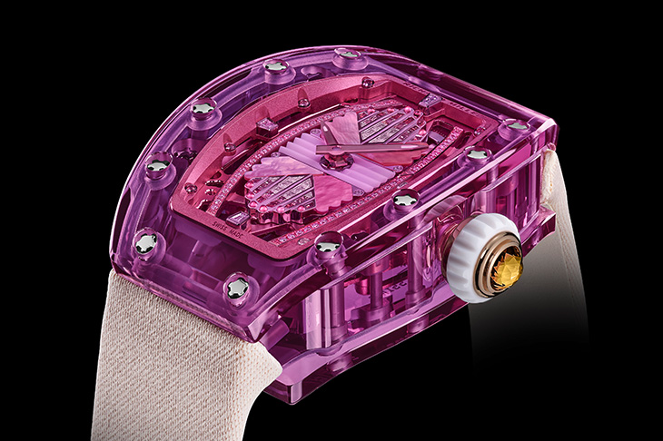 彩色藍寶石錶殼為什麼超難製作？ RICHARD MILLE RM 07-02藍寶石自動上鍊腕錶告訴你