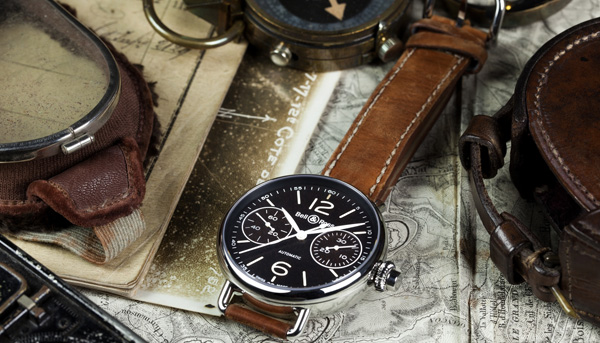 向歷史致敬的頌歌 Bell & Ross WW1 Chronographe Monopoussoir 單按鈕計時腕錶