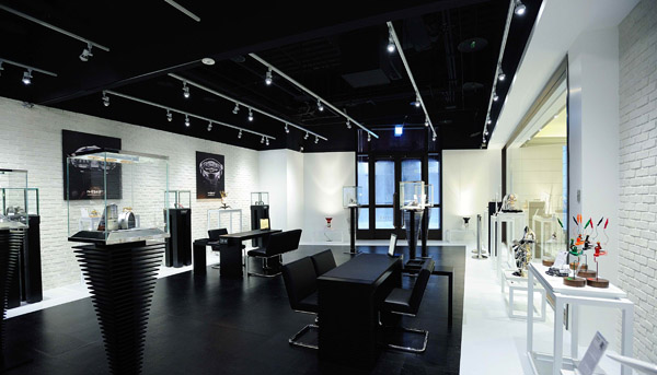 MB&F’s M.A.D.Gallery 亞洲第一間機械藝術殿堂