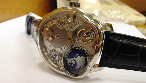 GREUBEL FORSEY GMT