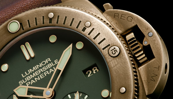 PANERAI沛納海2013年SIHH日內瓦高級鐘錶展精選錶款－LUMINOR SUBMERSIBLE 1950 3日動力儲存自動專業潛水青銅腕錶
