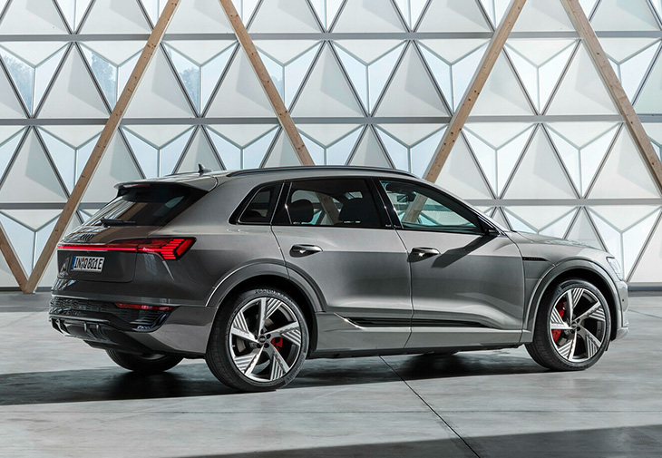 Audi Q8 e-tron