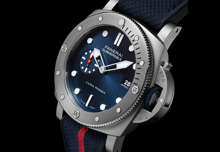 沛納海Submersible QuarantaQuattro Luna Rossa特別版腕錶