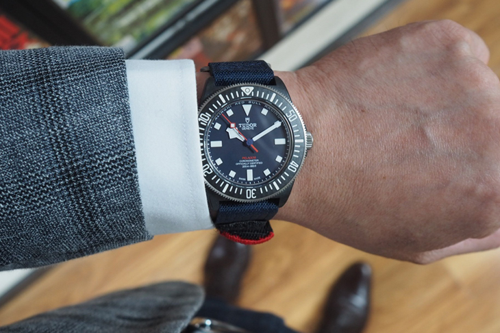 【 編輯試戴報告 】 這就是休閒時可以戴的錶 TUDOR帝舵Pelagos FXD阿靈基紅牛帆船隊特別版