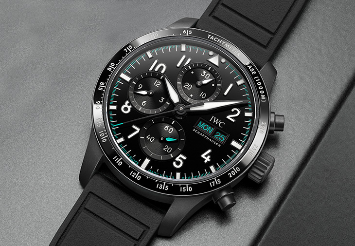 IWC飛行員高性能計時腕錶41「Mercedes-AMG馬石油F1™車隊」特別版