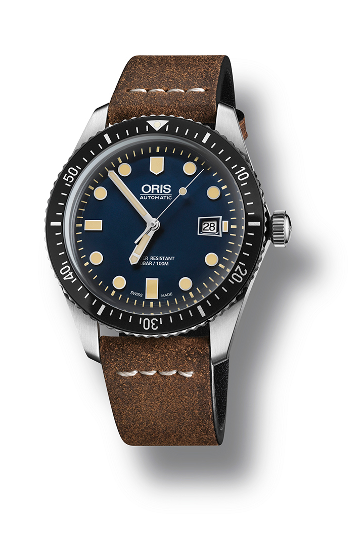 Divers Sixty-Five